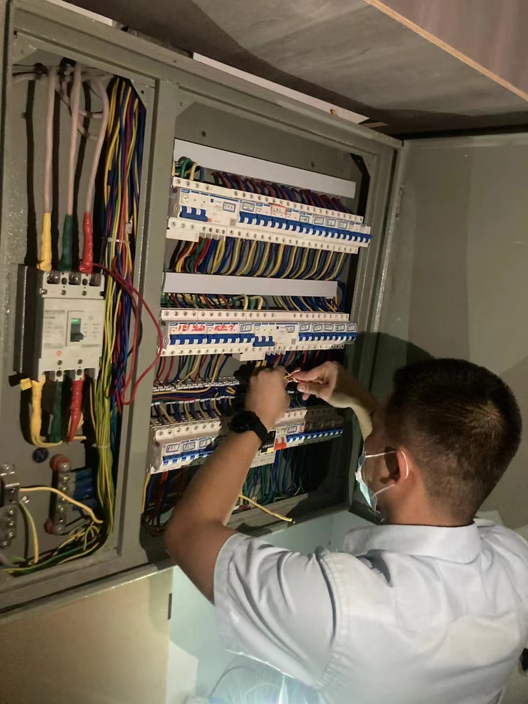 顺德大良澳德空间美术馆乐投线上平台(集团)官方网站用电改造项目