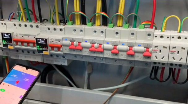 智能断路器厂家珩祥电保乐投线上平台(集团)官方网站安全用电六控