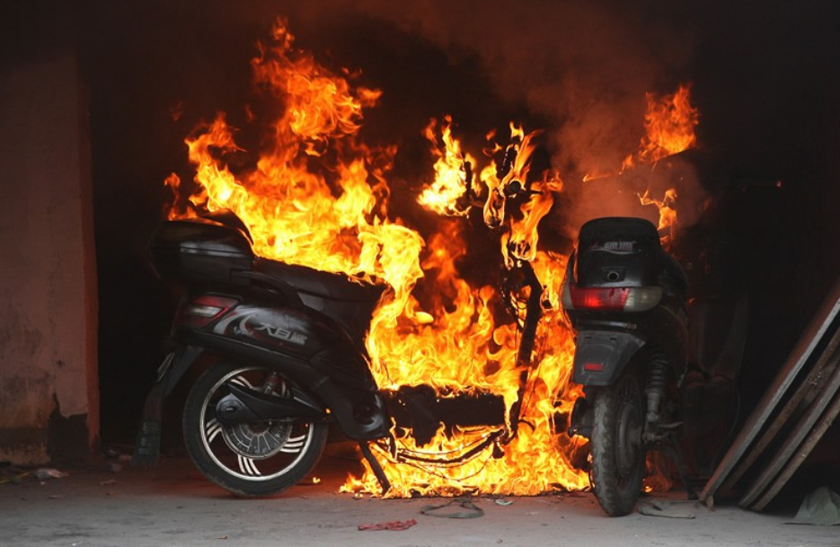 电保乐投线上平台(集团)官方网站微断如何避免电动车入户入楼充电风险？